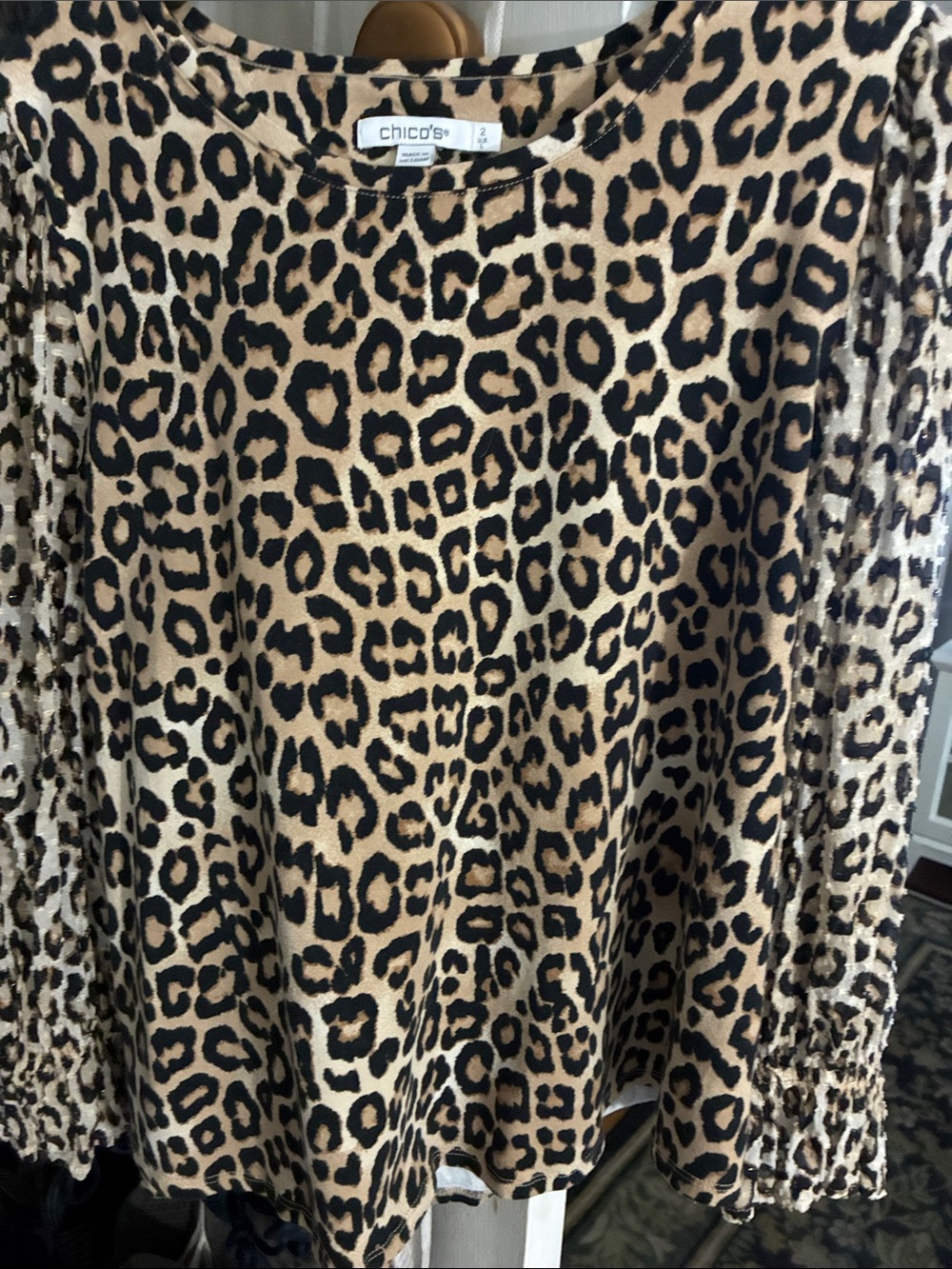 Chico's Black and Tan Leopard Print Top that is in Great Condition. Sizes - Picture 1 of 6